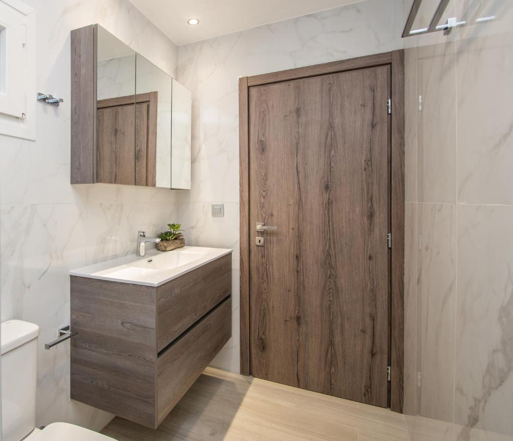 Hypatia Suites ไซคิย์นธอสทาวน์ ภายนอก รูปภาพ