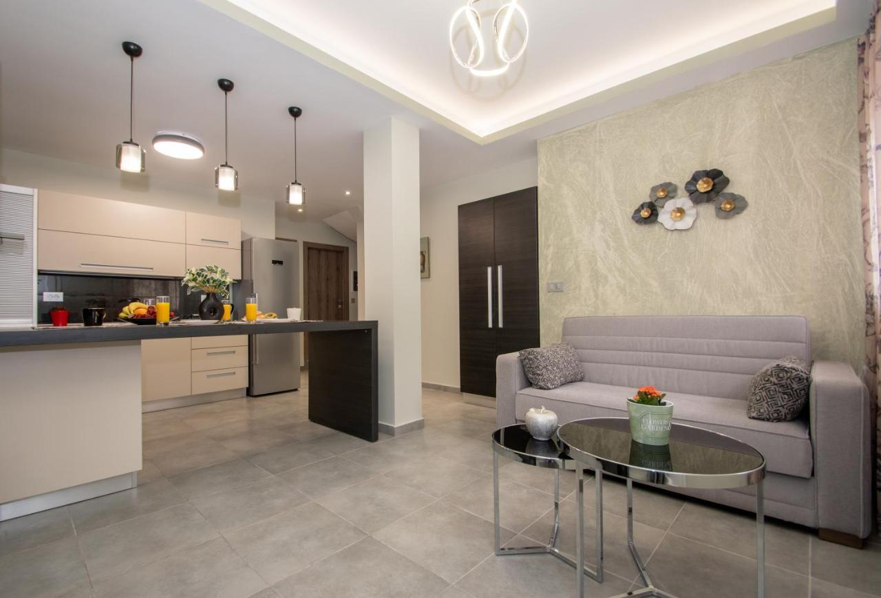 Hypatia Suites ไซคิย์นธอสทาวน์ ภายนอก รูปภาพ